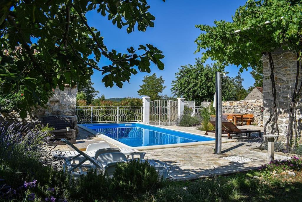 Вилла Stone House Kula Milica Mala Cista Экстерьер фото